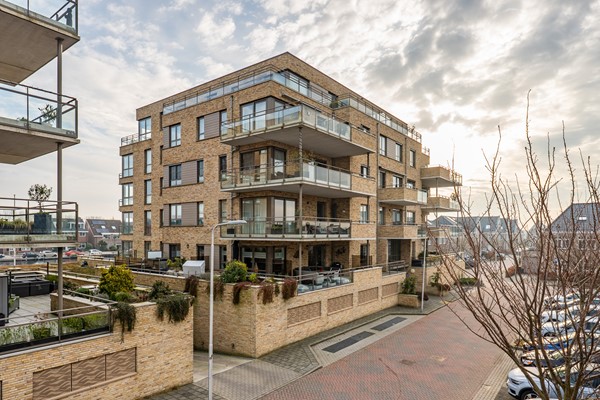 Medium property photo - Piet Heinstraat 129, 2161 VB Lisse